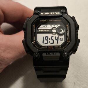 Casio illuminator watch